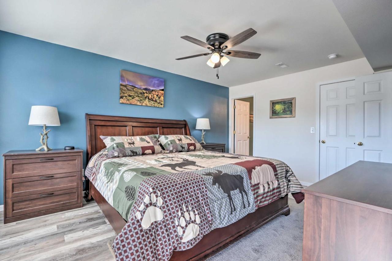 Step-Free Camdenton Condo With Boat Ramp, Dock, Slip エクステリア 写真