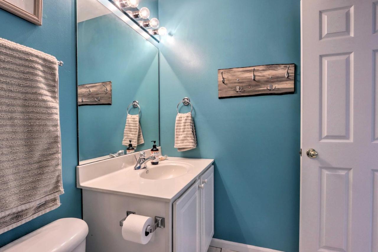 Step-Free Camdenton Condo With Boat Ramp, Dock, Slip エクステリア 写真